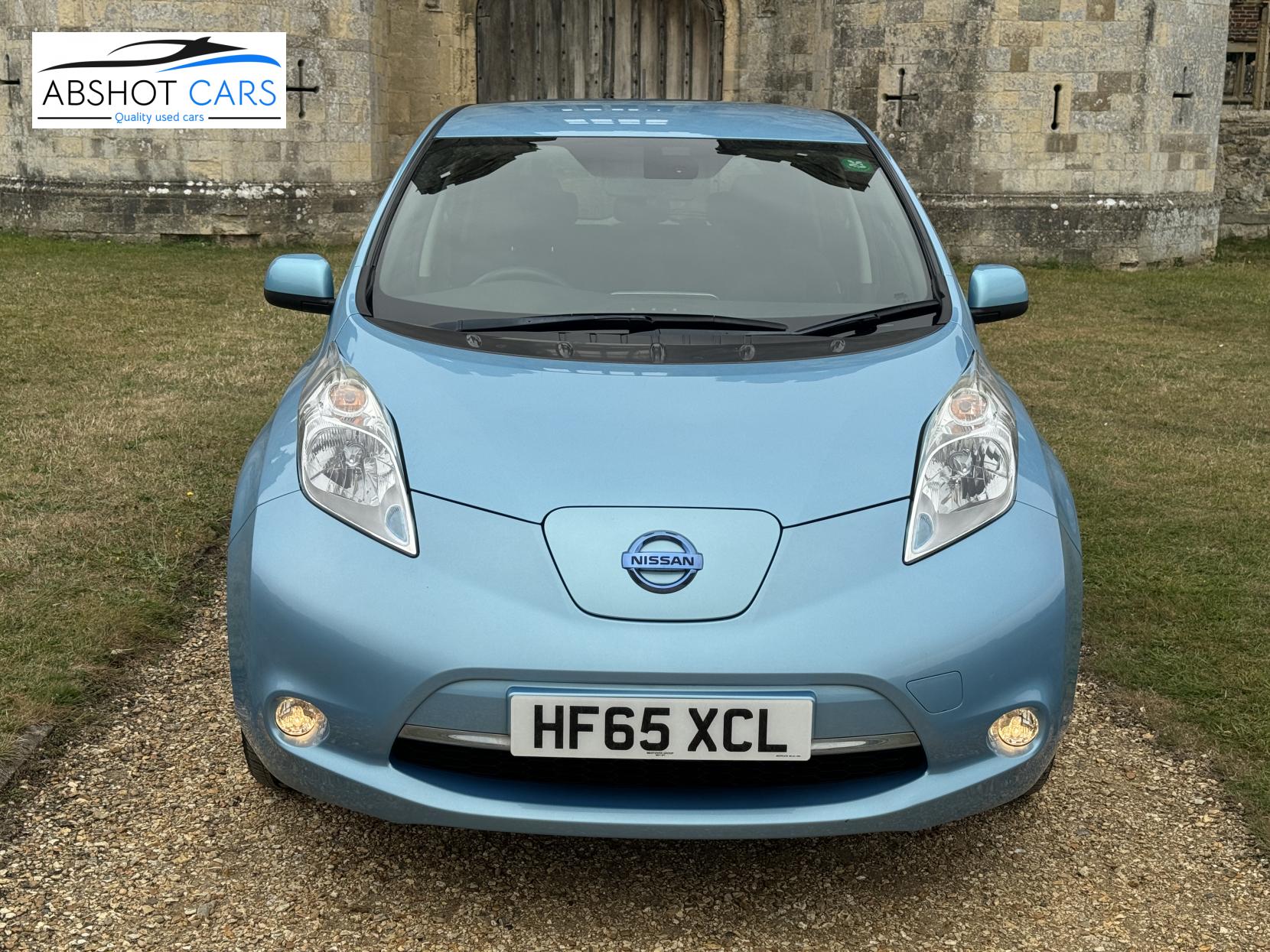 Nissan Leaf 24kWh Acenta Hatchback 5dr Electric Auto (107 bhp)