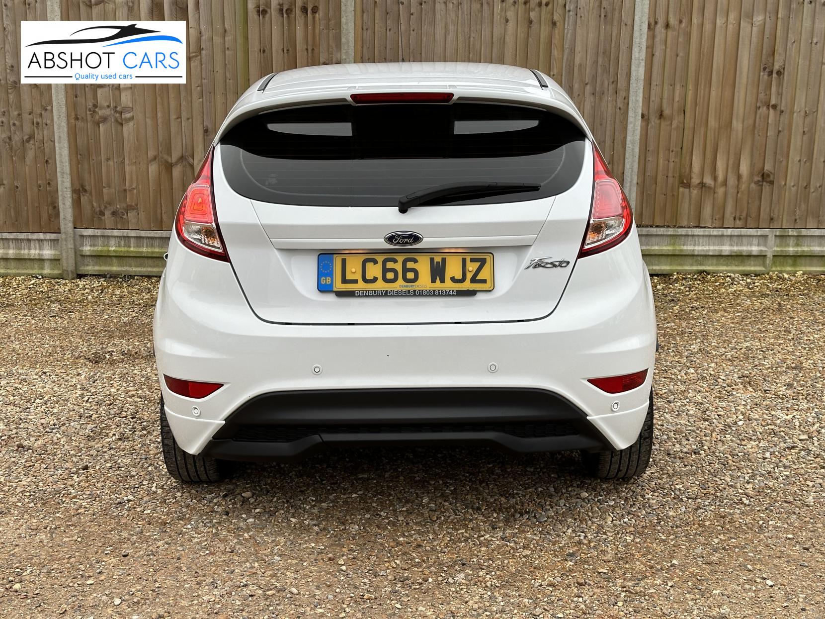 Ford Fiesta Van 1.5 TDCi Sport Panel Van 3dr Diesel Manual (94 g/km, 93.7 bhp)